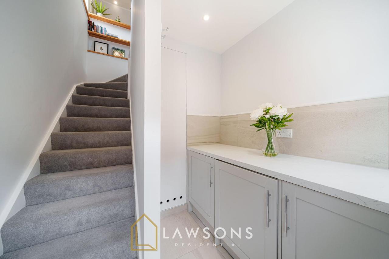 Loft Living By Lawsons With Parking Lejlighed Windsor Eksteriør billede