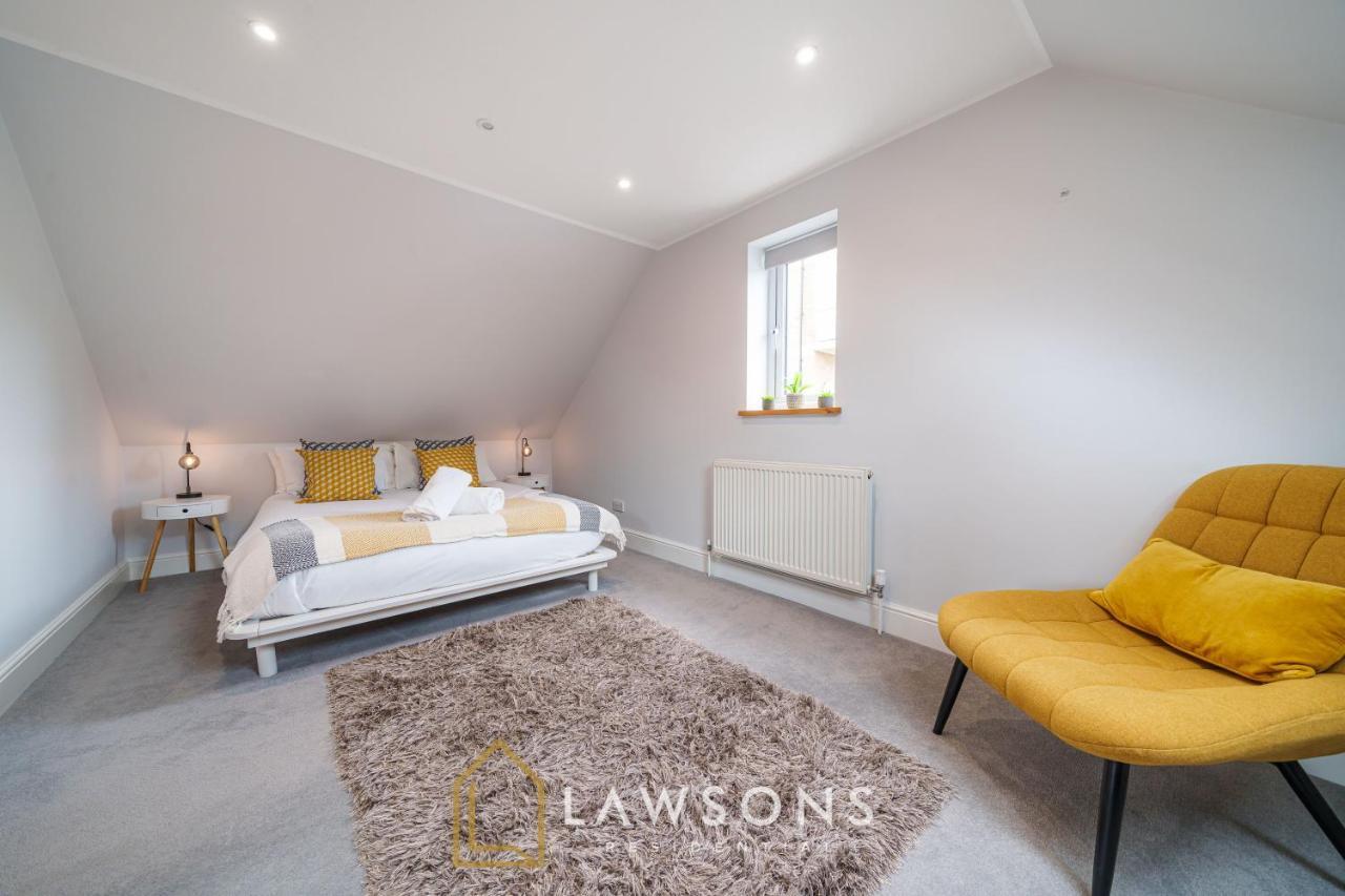 Loft Living By Lawsons With Parking Lejlighed Windsor Eksteriør billede